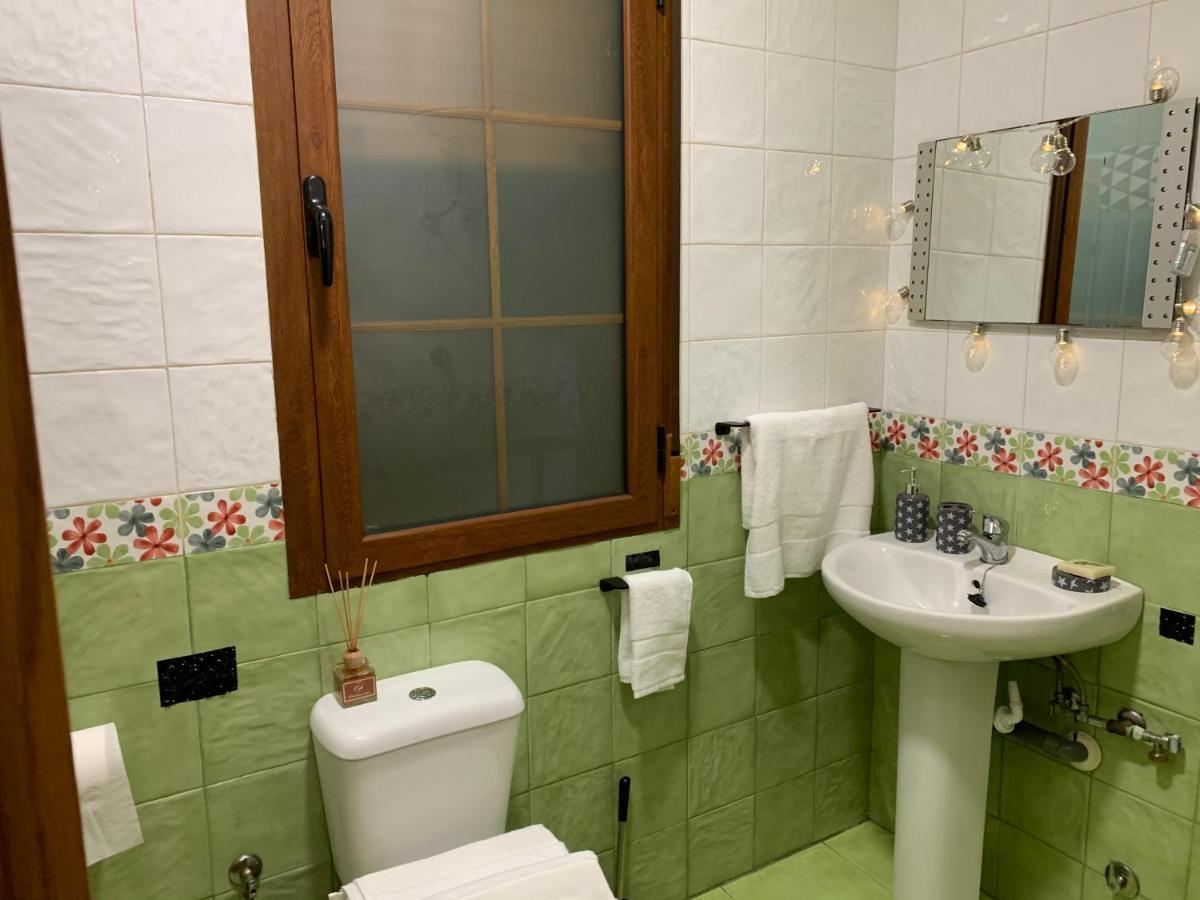 Hoster Cinema Verona Tomelloso Buitenkant foto